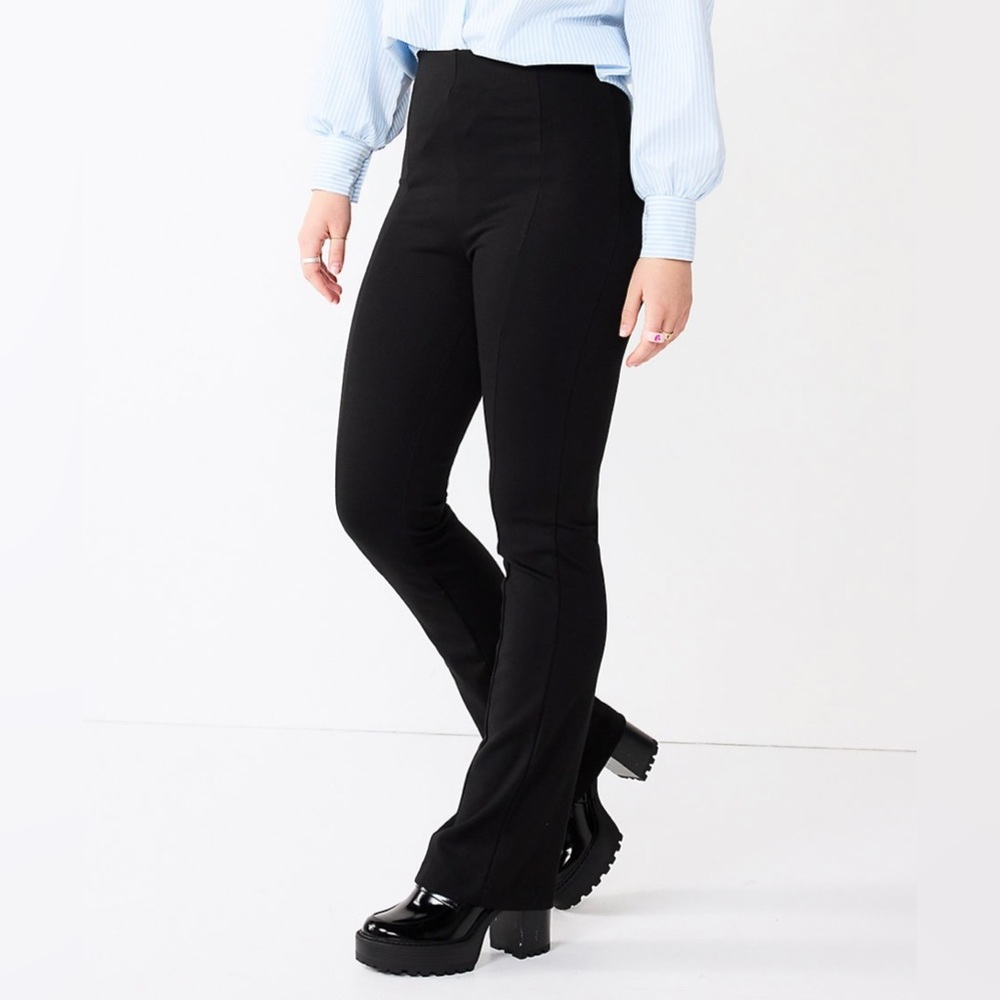 NWOT Juniors High Rise Pull on Pants